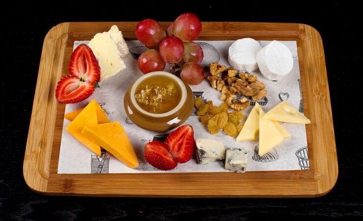 A Look At Cheese Hamper Gift